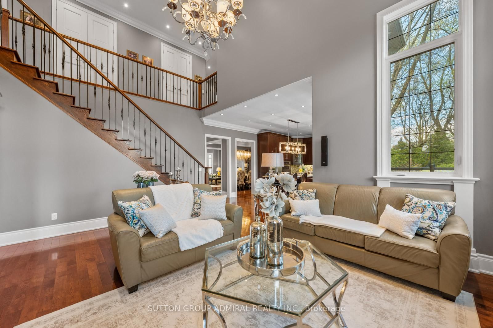 9 Cheshire Drive • Toronto, ON photo 18
