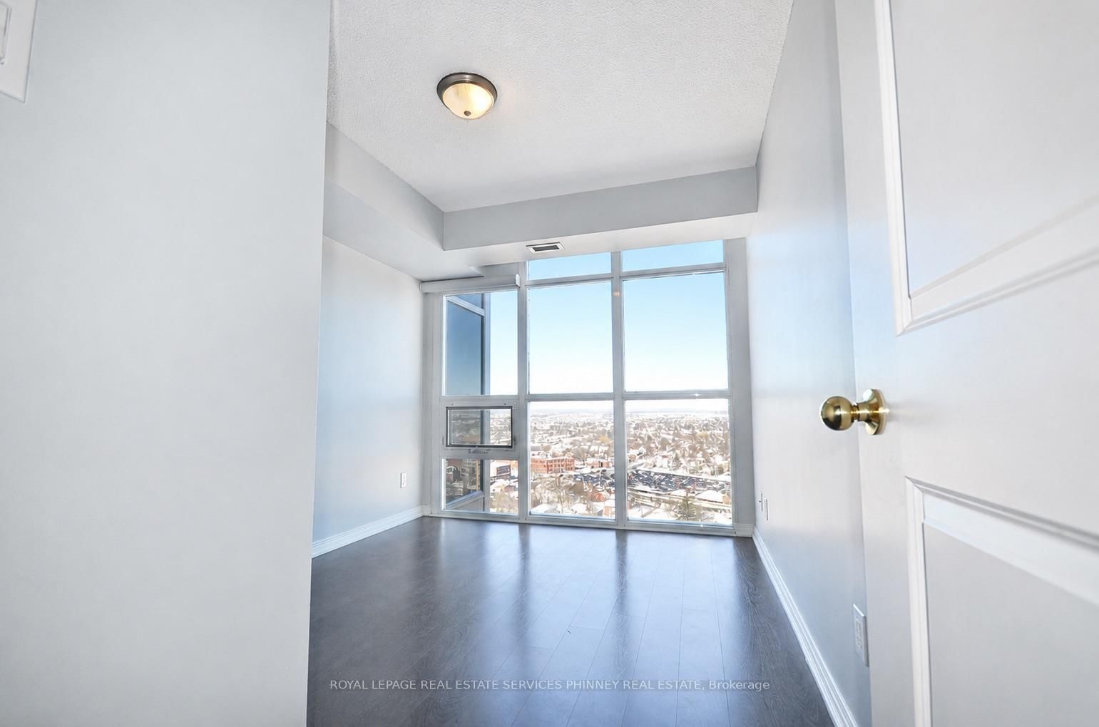 9 George Street N, Unit 2112 - Photo 12