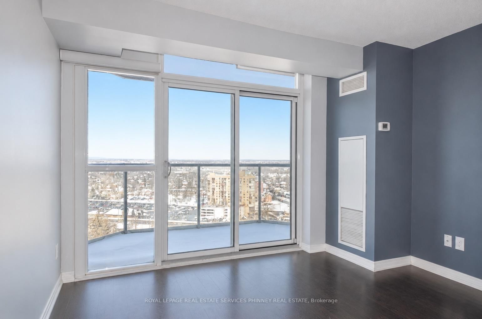 9 George Street N, Unit 2112 - Photo 17