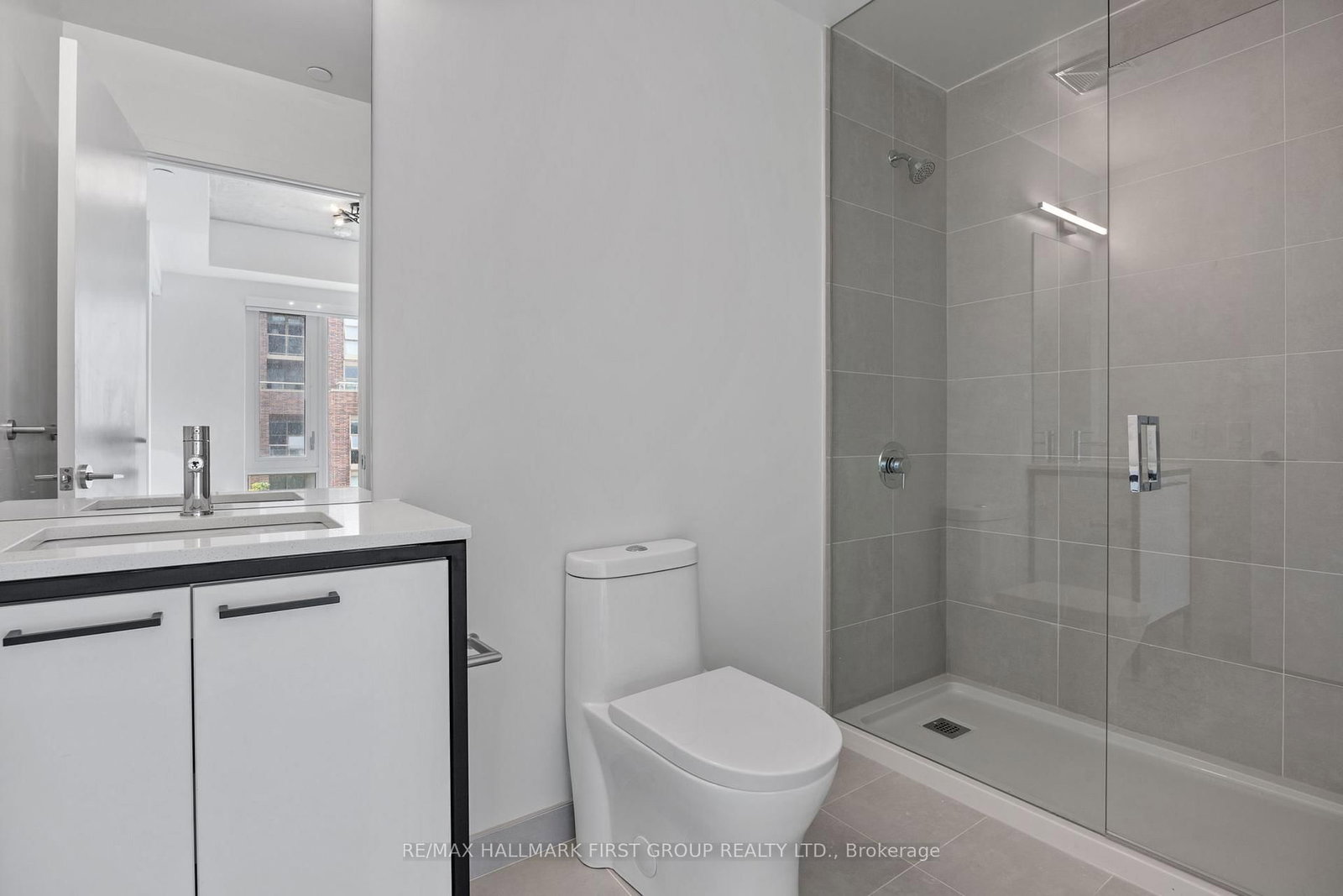 1808 St Clair Avenue W, Unit 408 - Photo 17