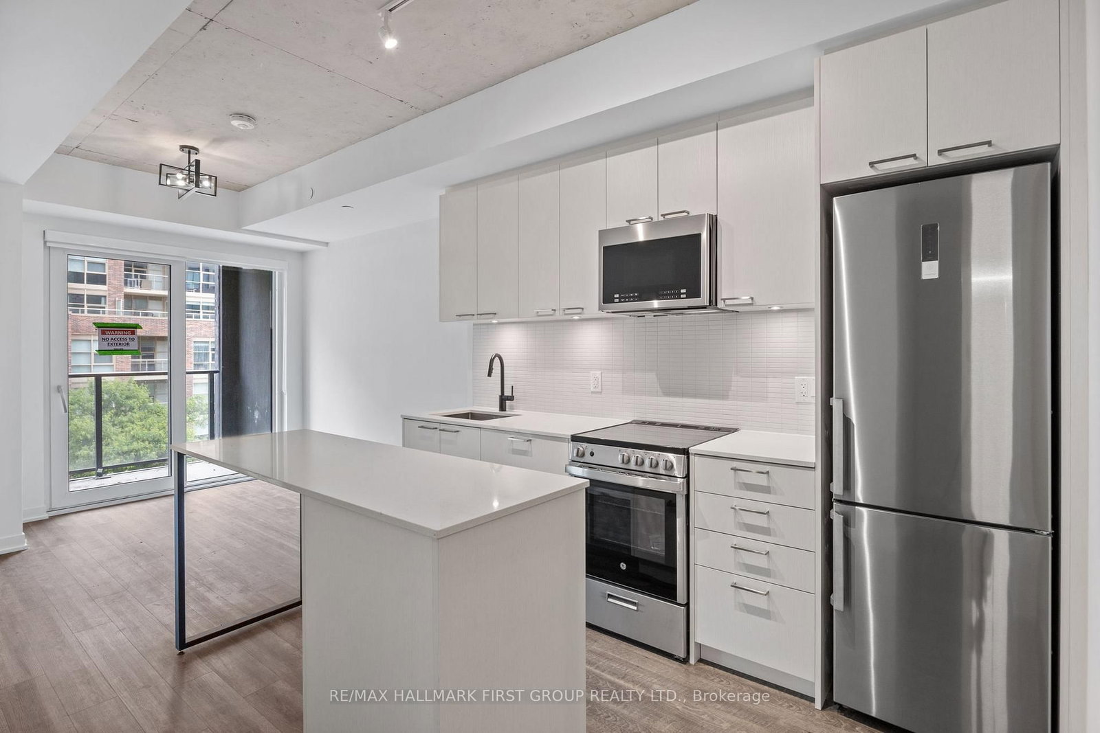 1808 St Clair Avenue W, Unit 408 - Photo 5