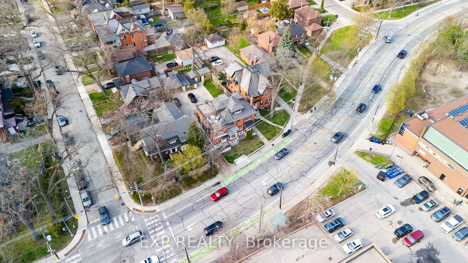 354 Annette Street - Photo 34