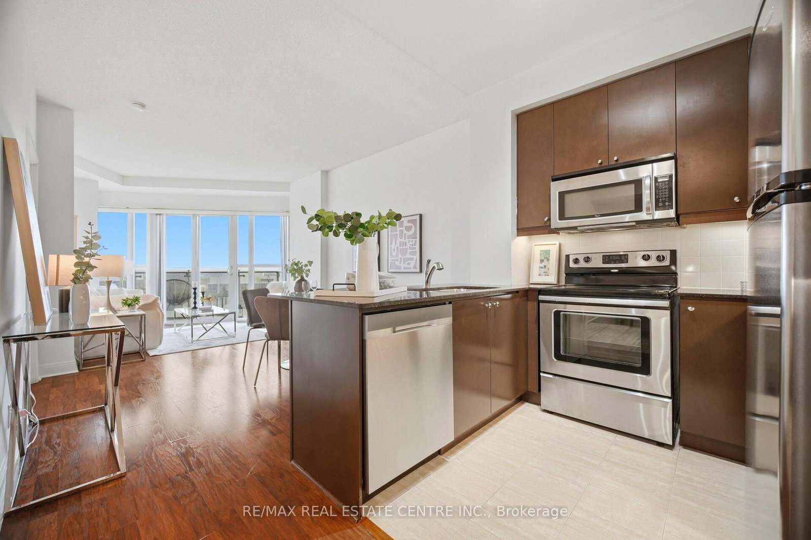 50 Absolute Avenue, Unit 2401 - Photo 4
