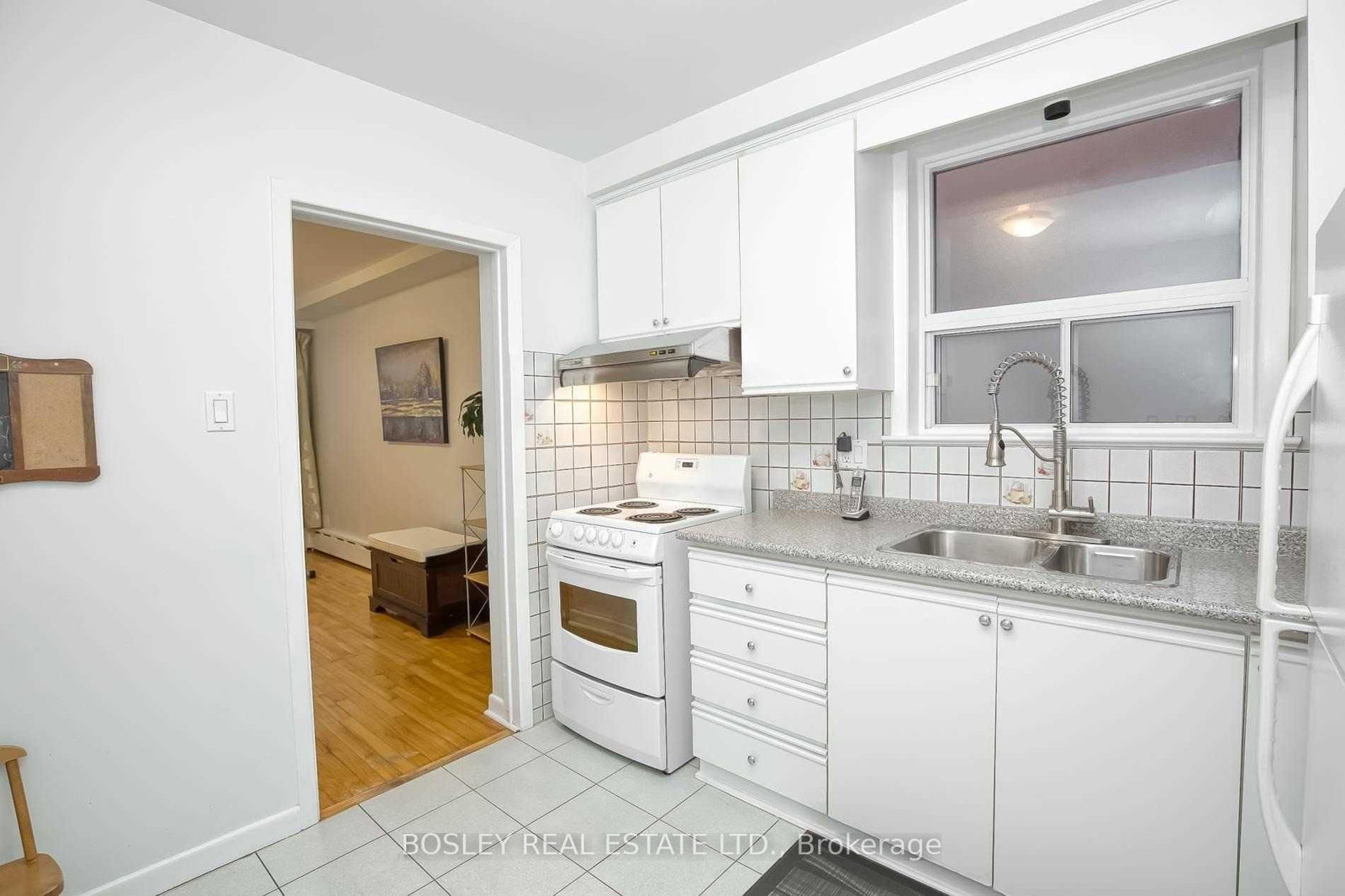 144 Evelyn Avenue, Unit Lower - Photo 7