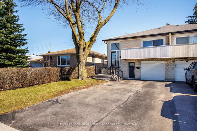 66 Kingsmere Crescent