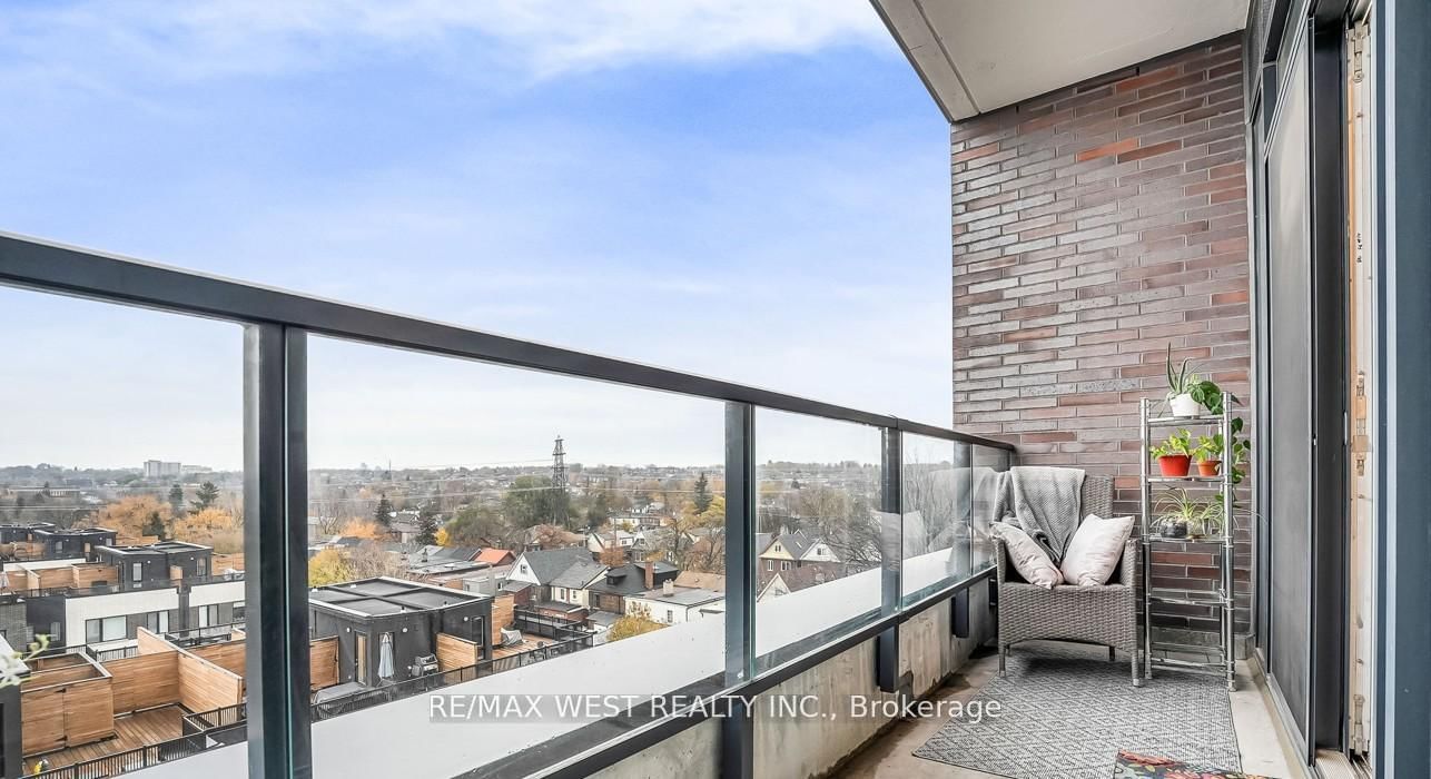 1808 St. Clair Avenue W, Unit 617 - Photo 19