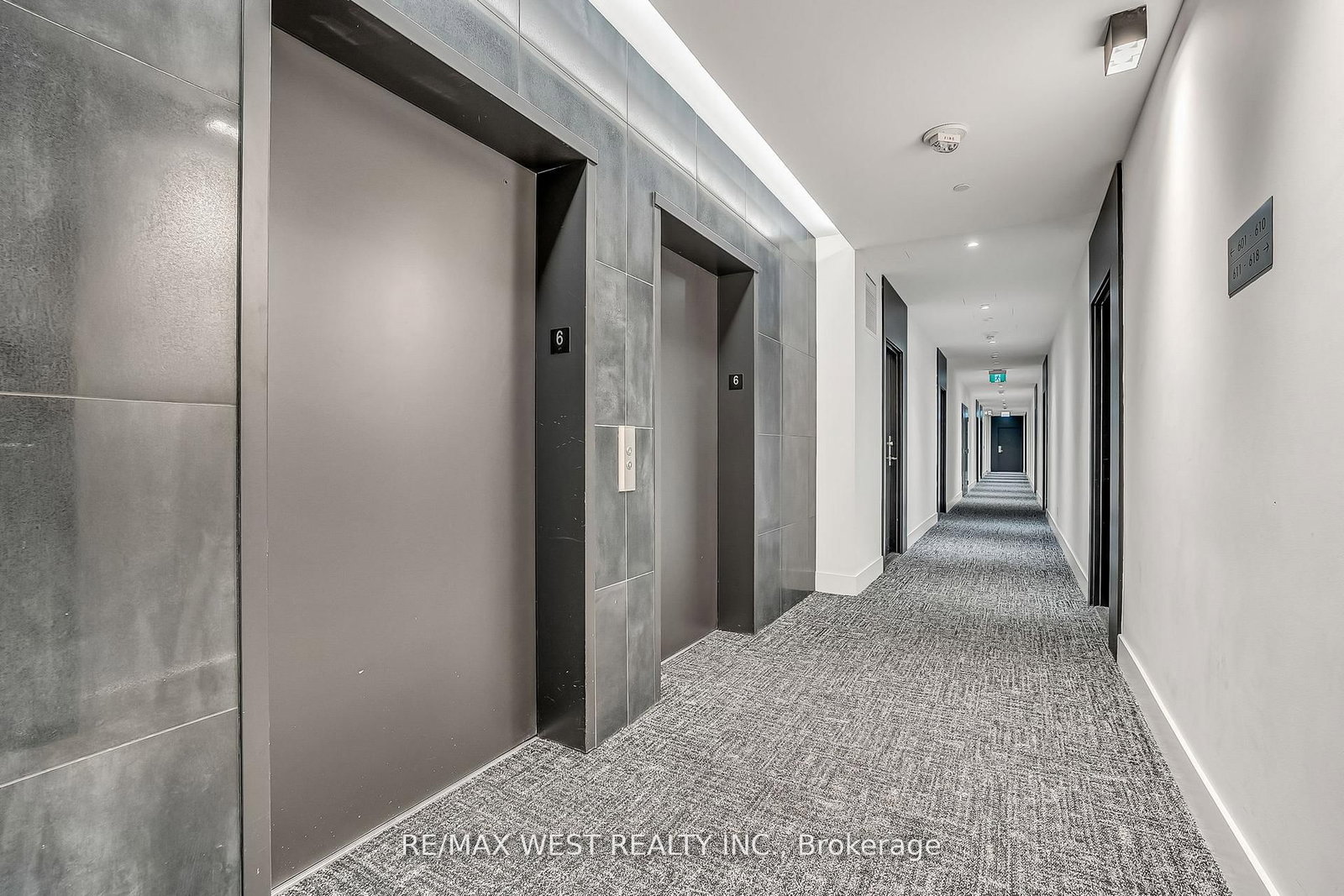 1808 St. Clair Avenue W, Unit 617 - Photo 6