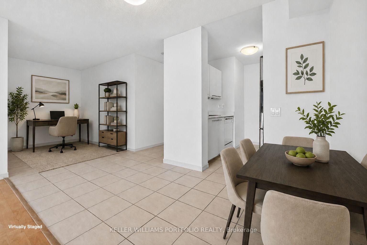 61 Heintzman Street, Unit 819 - Photo 2