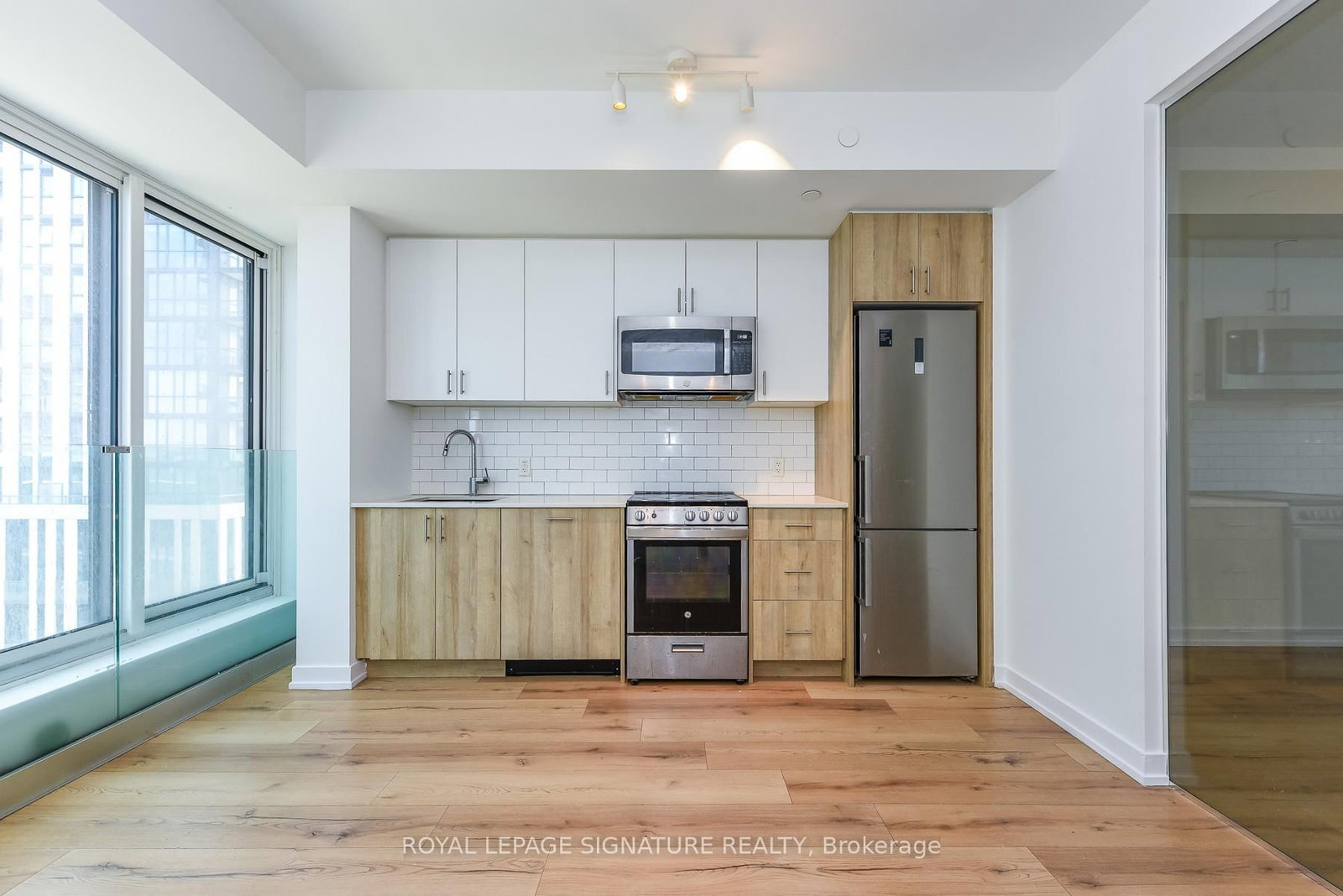 1195 The Queensway, Unit 513 - Photo 24