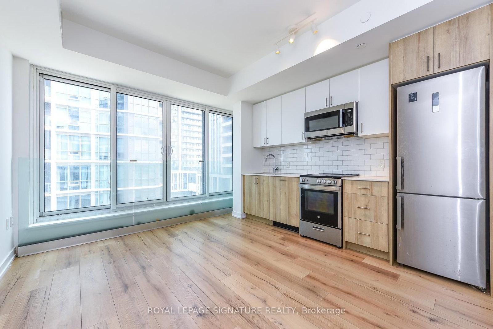1195 The Queensway, Unit 513 - Photo 25