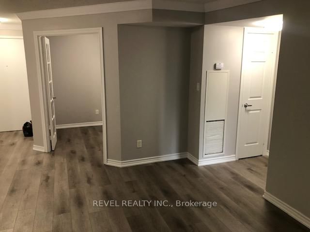 3880 Duke Of York Boulevard, Unit 601 - Photo 7