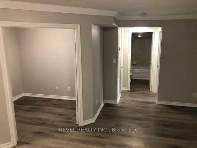 3880 Duke Of York Boulevard, Unit 601 - Photo 9