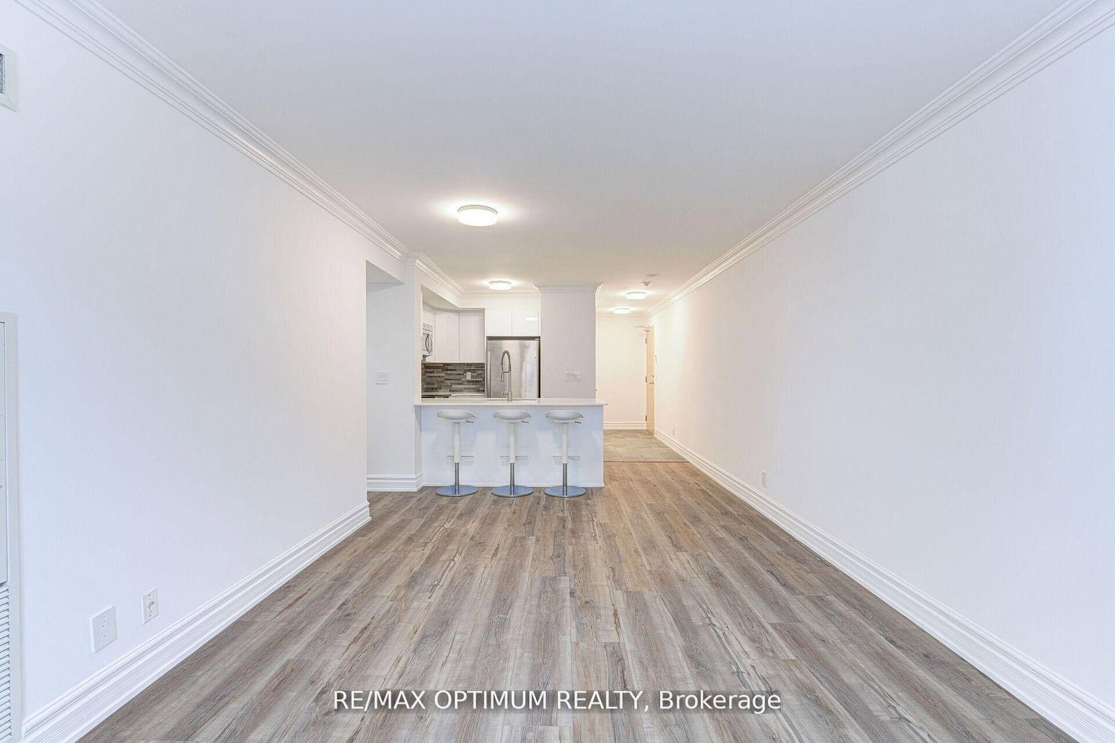 185 Legion Road N, Unit 416 - Photo 12