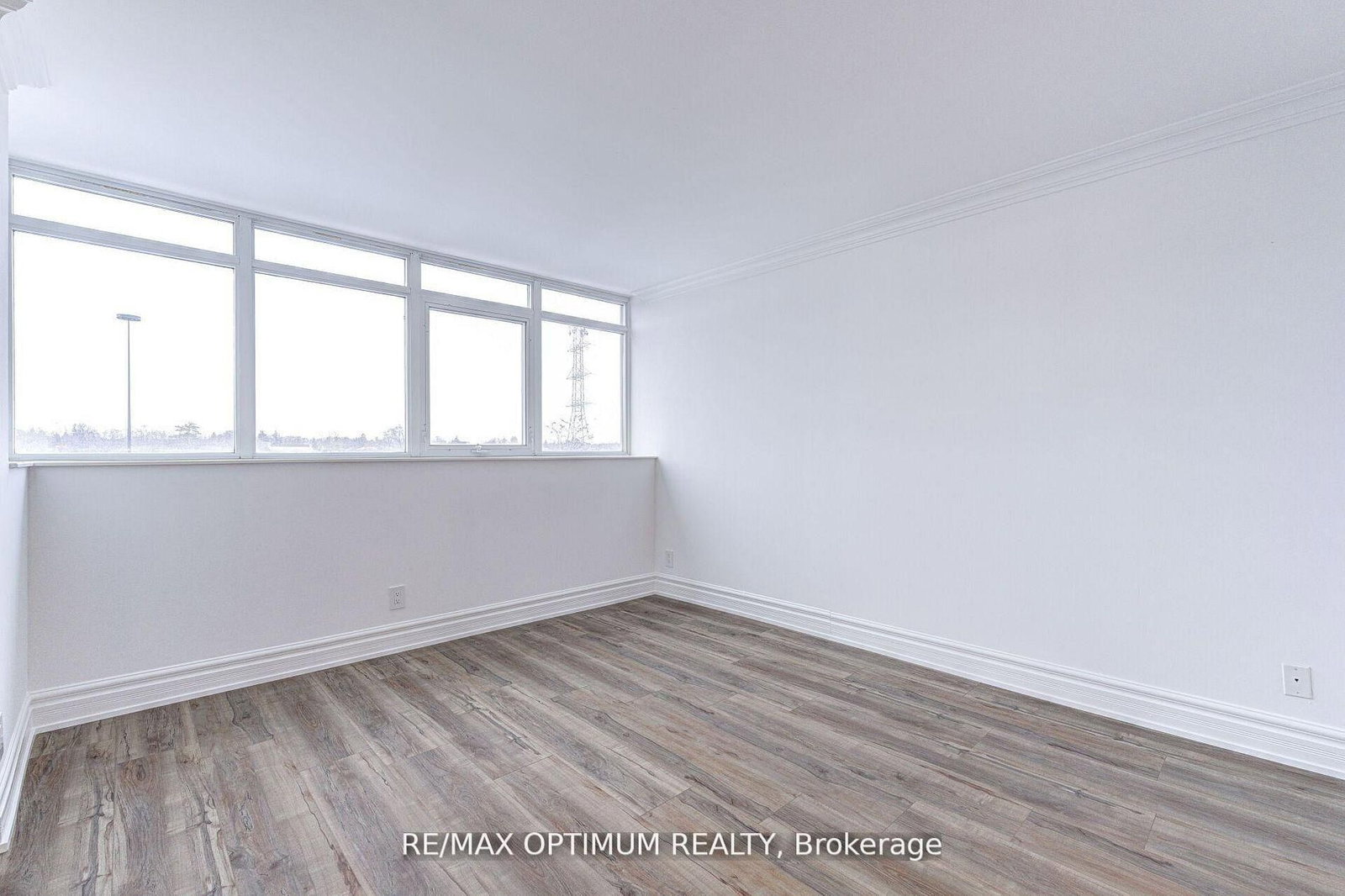 185 Legion Road N, Unit 416 - Photo 18
