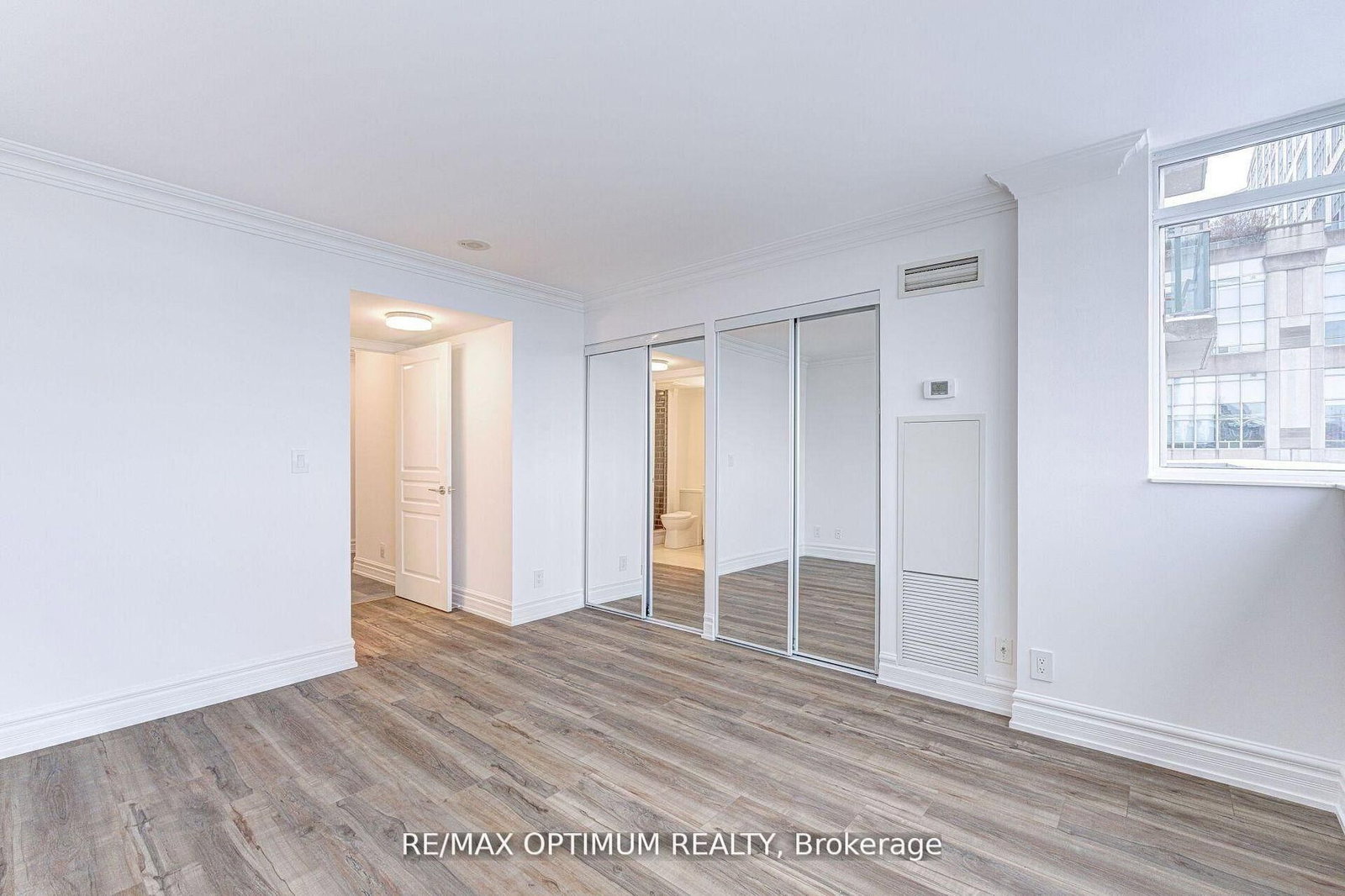 185 Legion Road N, Unit 416 - Photo 20
