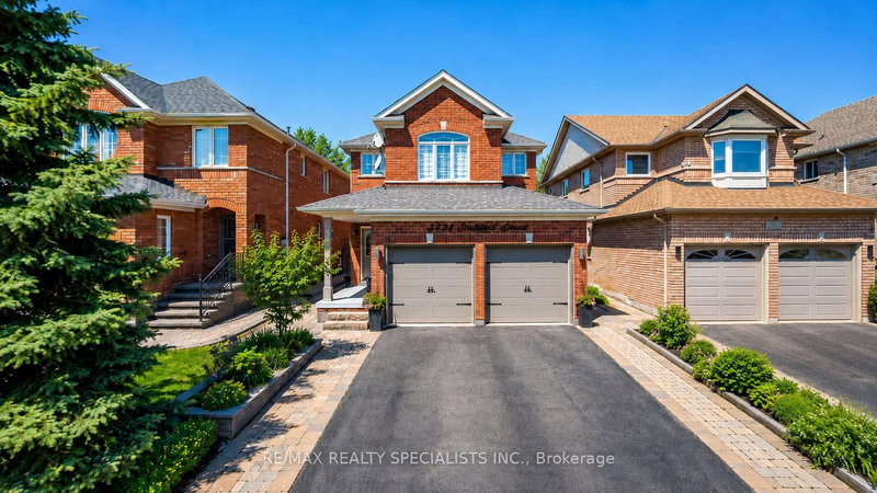 3421 Sunlight St, Mississauga, Ontario