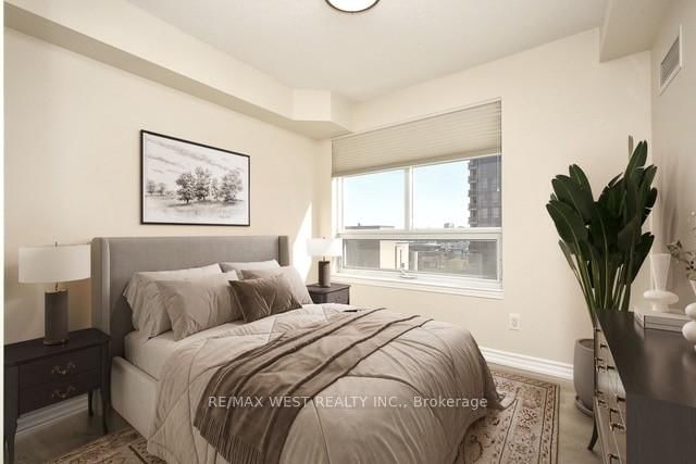 350 Princess Royal Drive, Unit 1101 - Photo 23