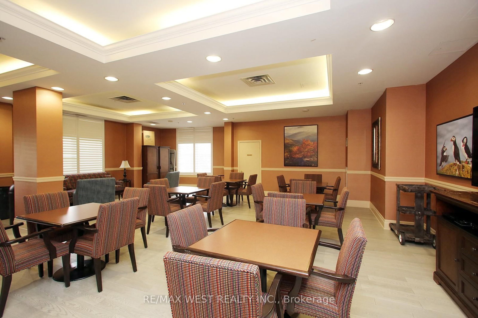 350 Princess Royal Drive, Unit 1101 - Photo 31