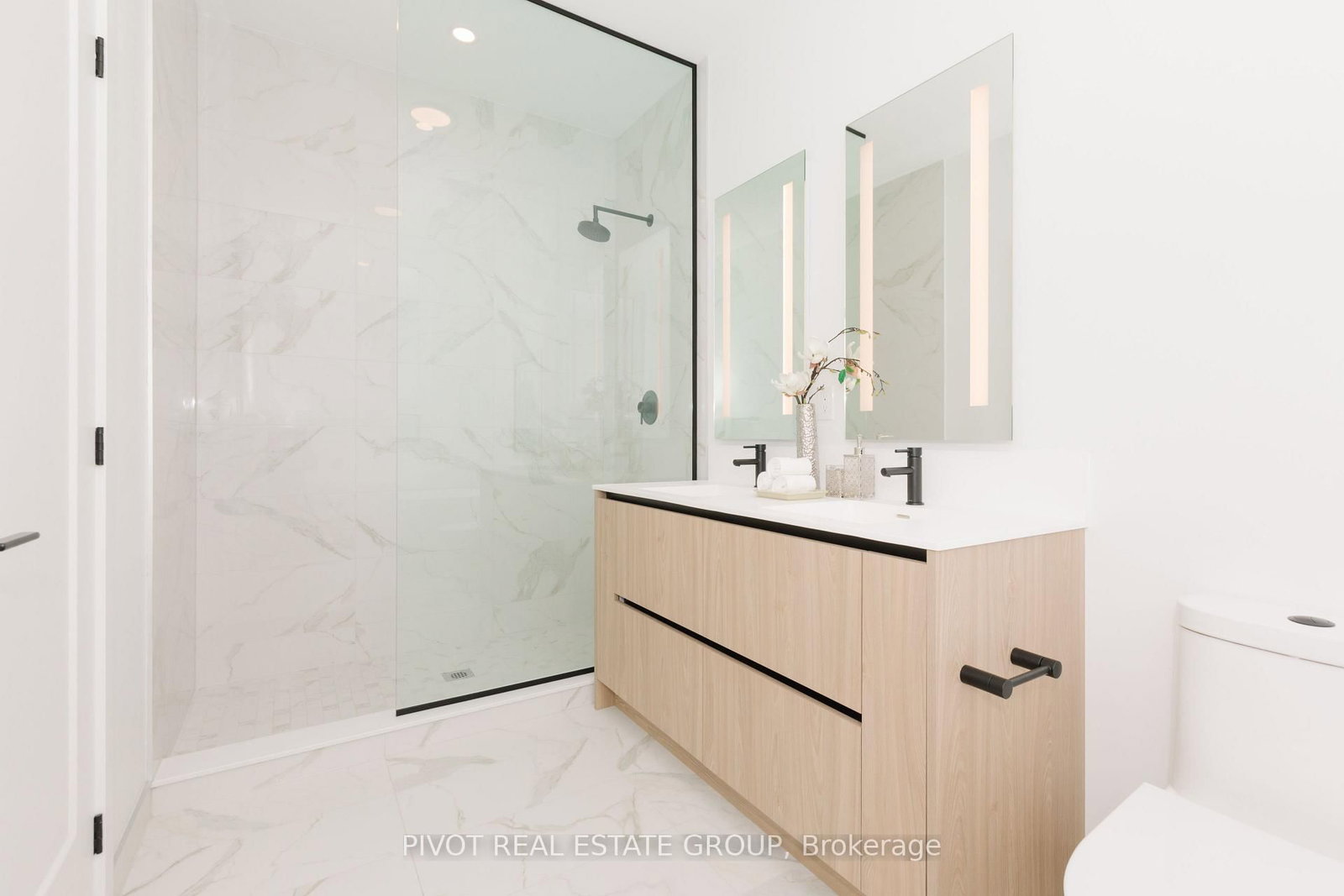 35 Lou Parsons Way, Unit 64 - Photo 5