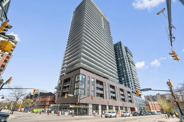 902 - 2075 Lakeshore Road