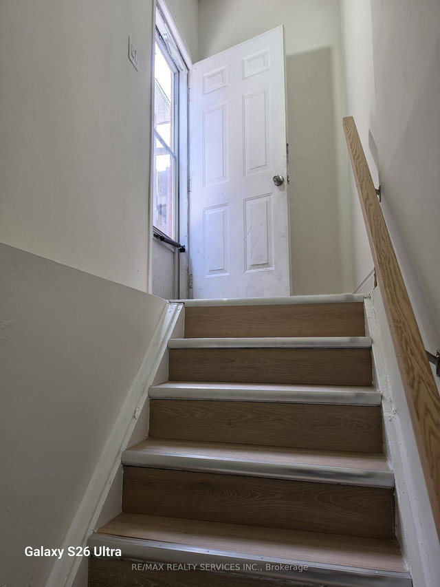 189 Vodden Street W