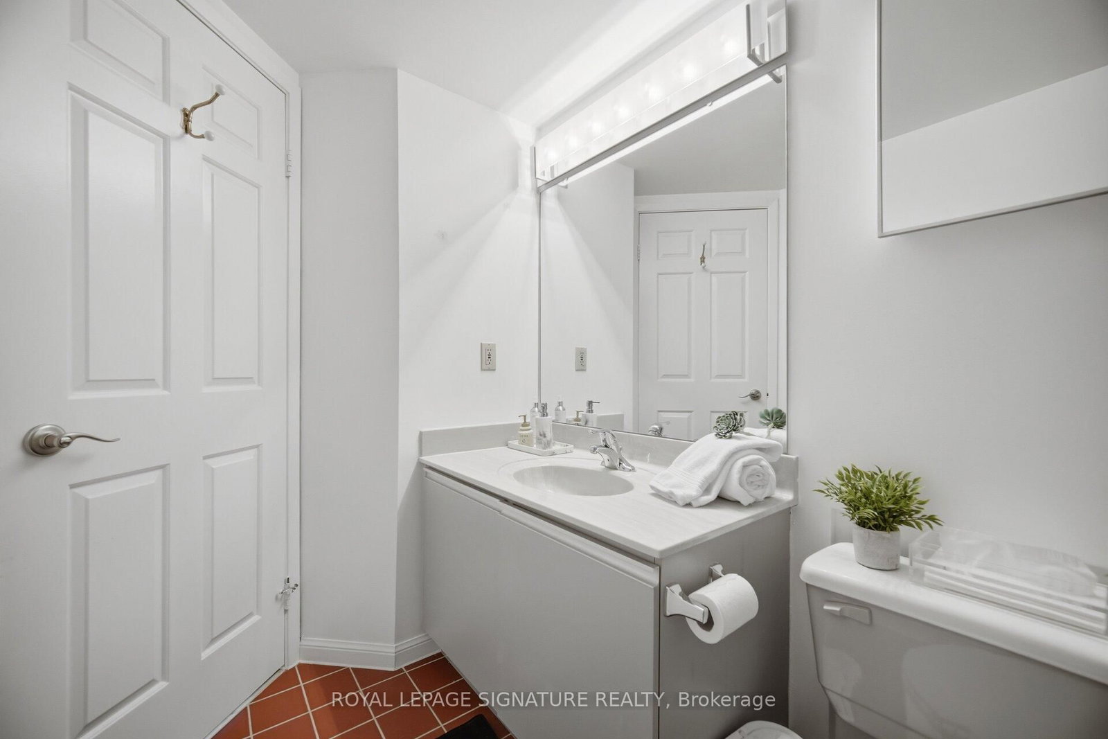 55 Kingsbridge Garden Circle, Unit 2310 - Photo 22
