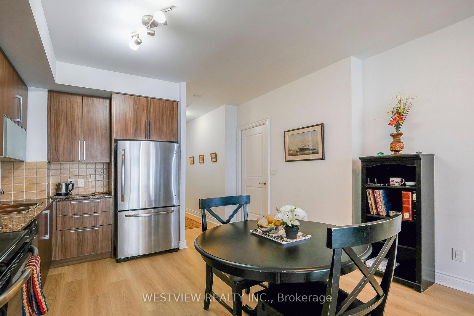 16 Brookers Lane, Unit 808 - Photo 10