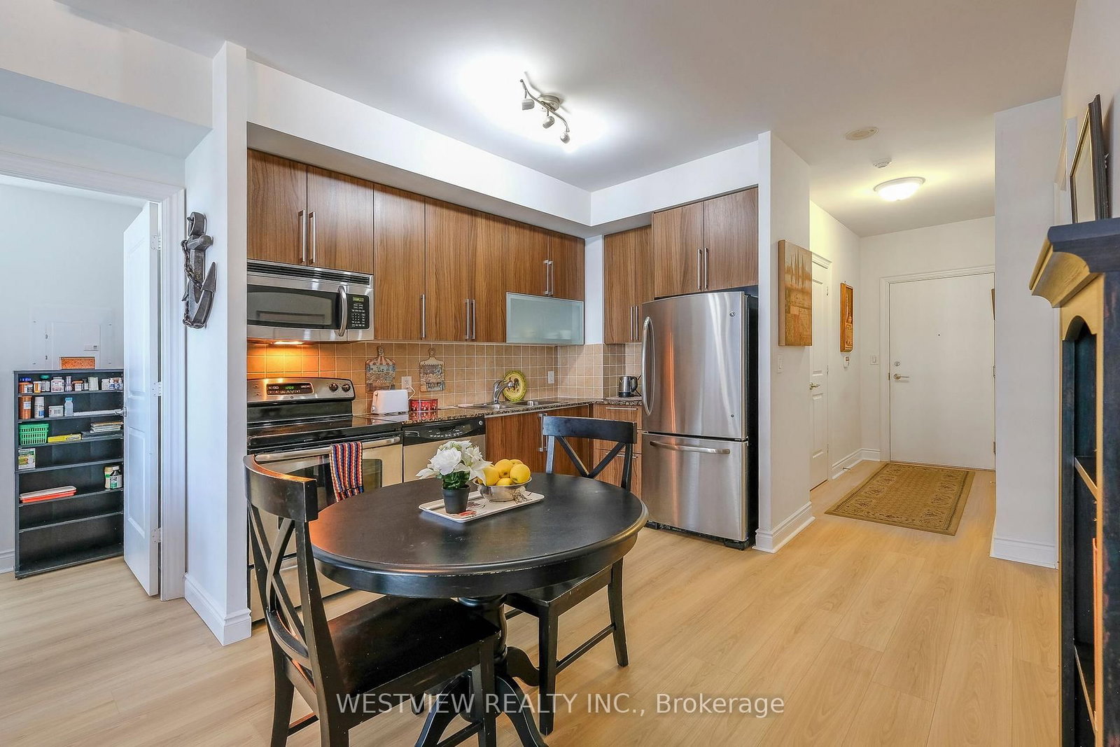 16 Brookers Lane, Unit 808 - Photo 11