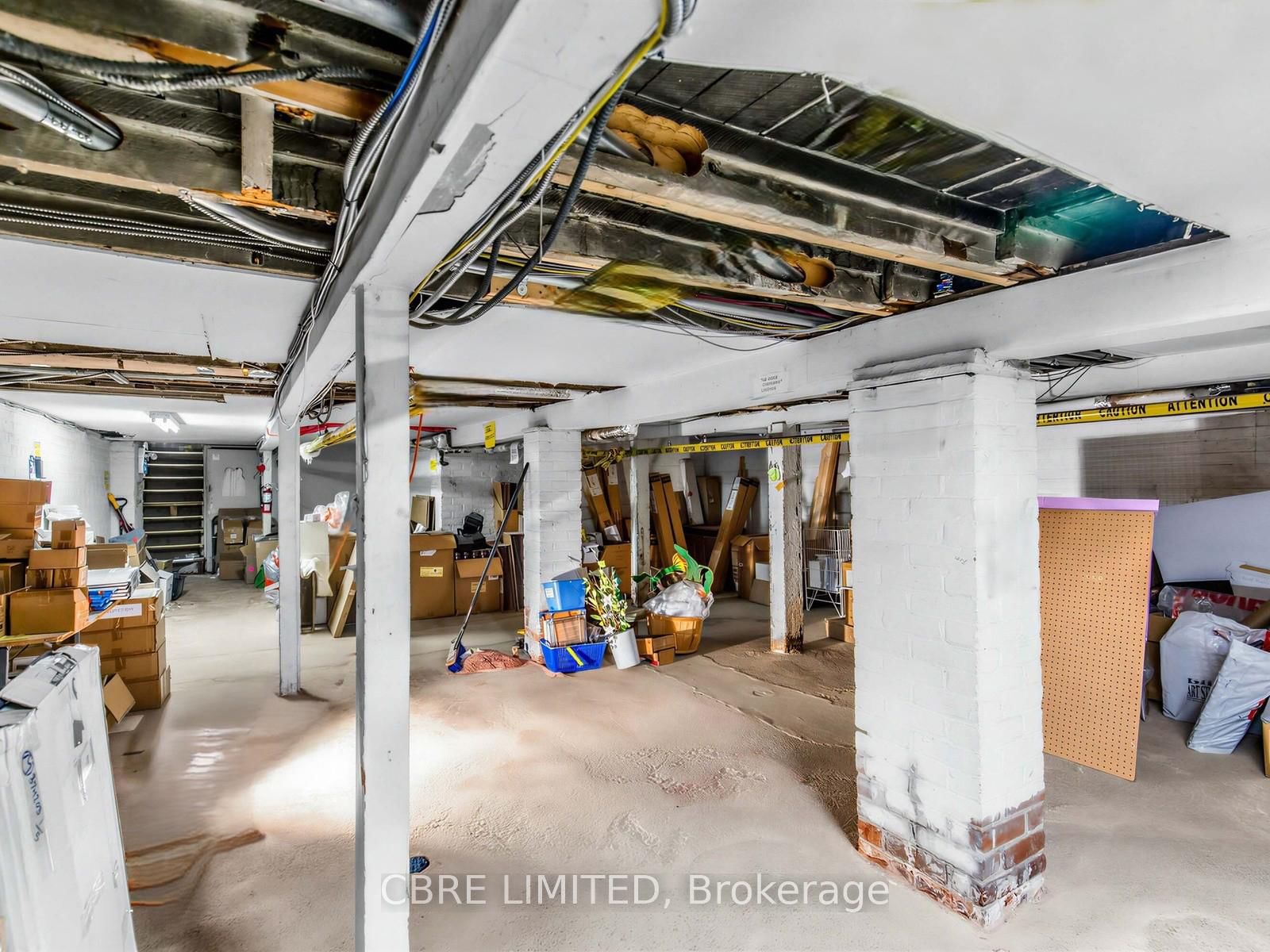 2868 Dundas Street - Photo 8