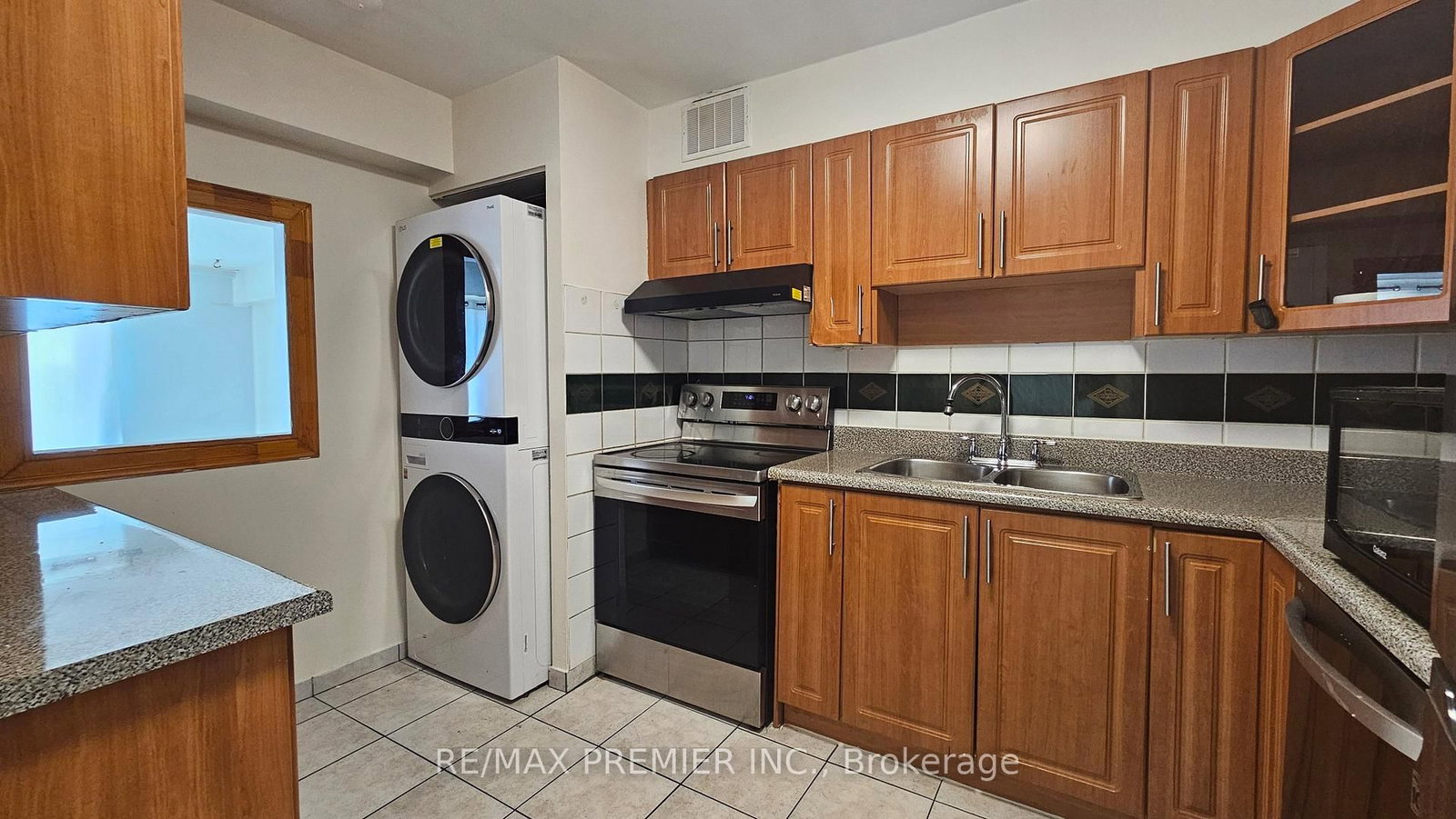 5 San Romano Way, Unit 705 - Photo 4