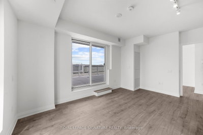 412 Silver Maple Oakville,ON L6H 0S2 — Photo 10