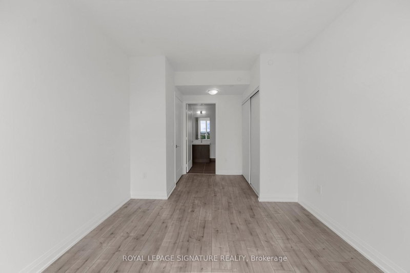 412 Silver Maple Oakville,ON L6H 0S2 — Photo 12