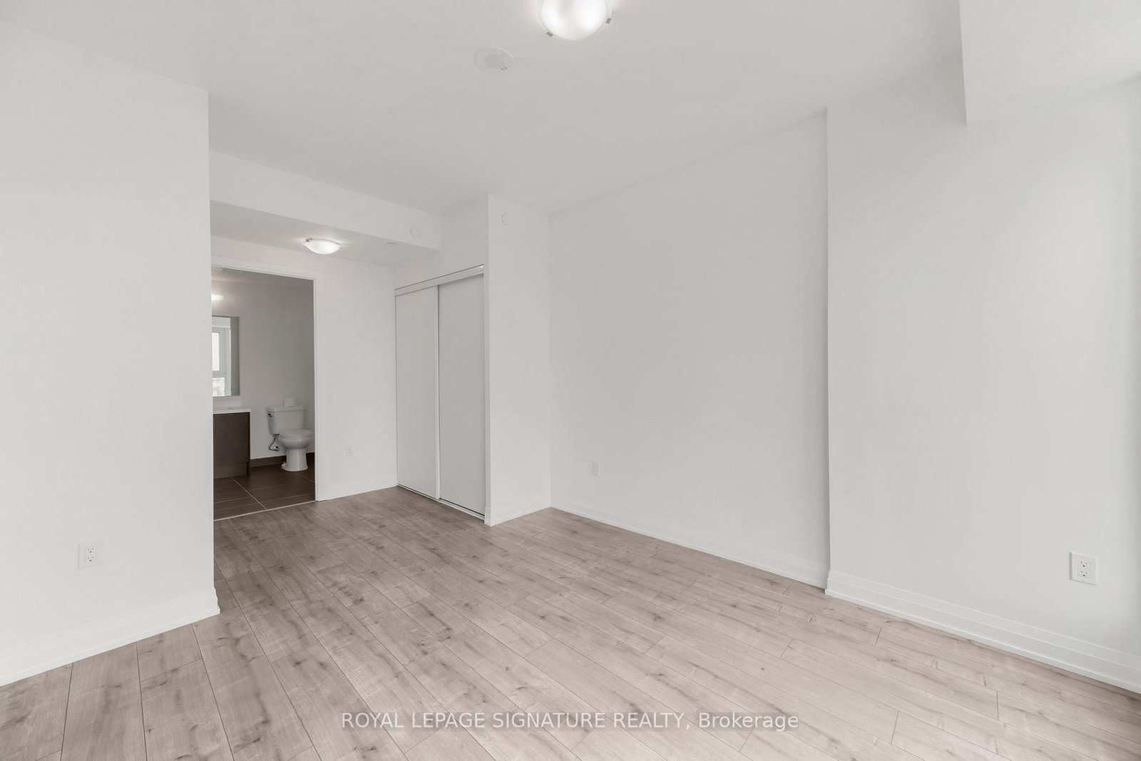 412 Silver Maple Oakville,ON L6H 0S2 — Photo 13