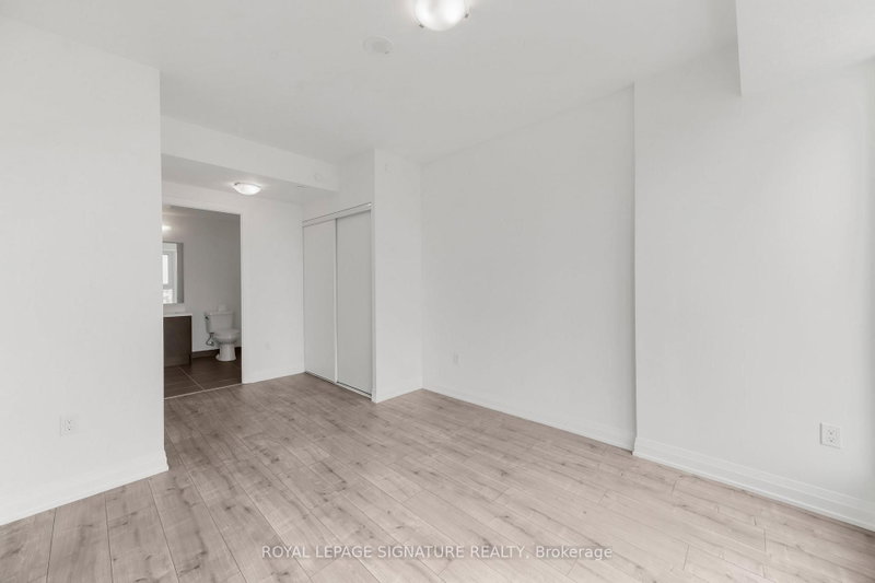 412 Silver Maple Oakville,ON L6H 0S2 — Photo 13
