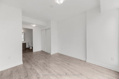 412 Silver Maple Oakville,ON L6H 0S2 — Photo 13