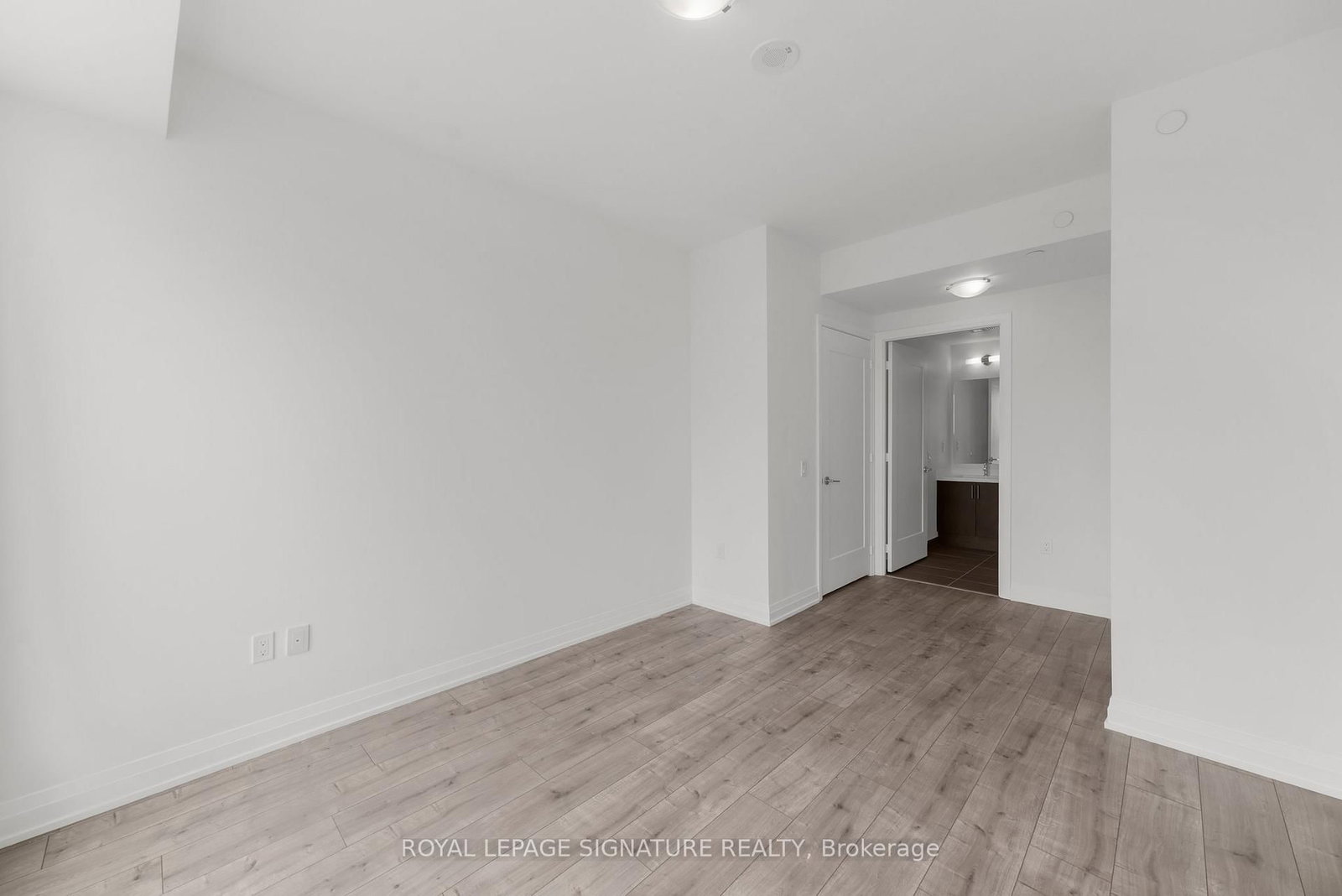 412 Silver Maple Oakville,ON L6H 0S2 — Photo 14
