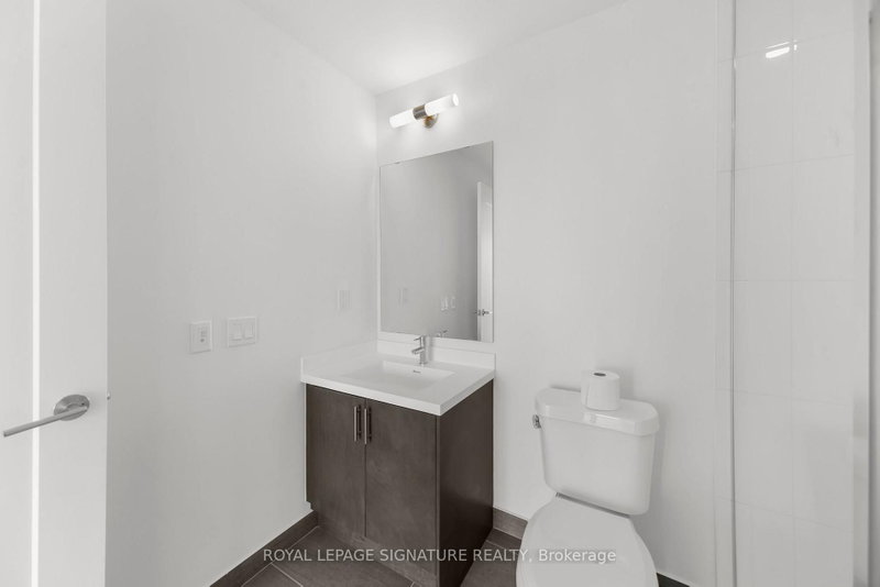 412 Silver Maple Oakville,ON L6H 0S2 — Photo 33