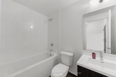412 Silver Maple Oakville,ON L6H 0S2 — Photo 34