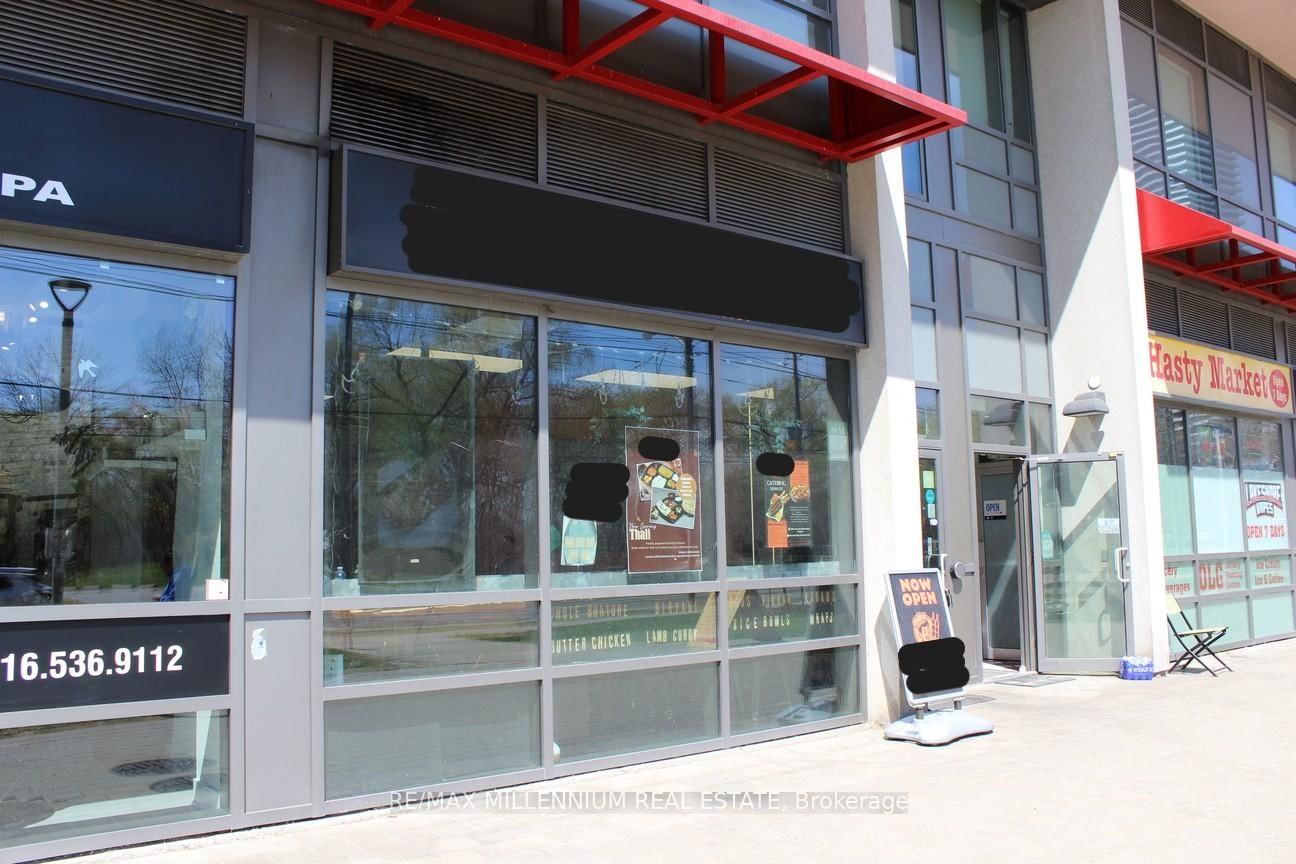 2240 Lakeshore Boulevard W, Unit 104 - Photo 2
