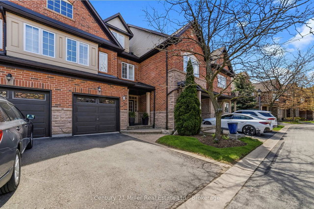 16 - 300 Ravineview Way