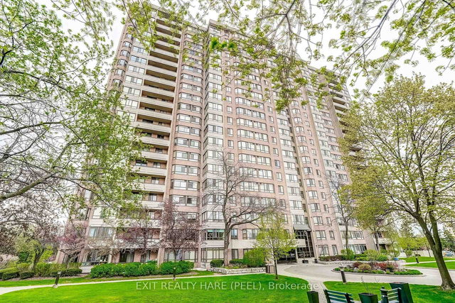 1206 - 100 County Court Boulevard