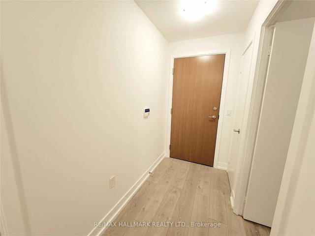 922 - 30 Shore Breeze Drive