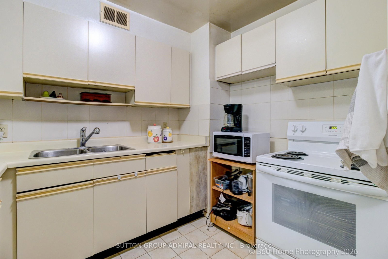 1 Four Winds Drive • #106 • Toronto, ON photo 6