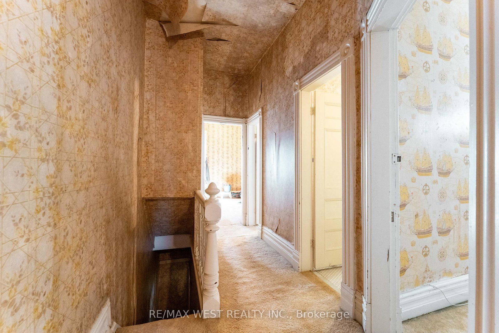 1311 W King Street • Toronto, ON photo 21