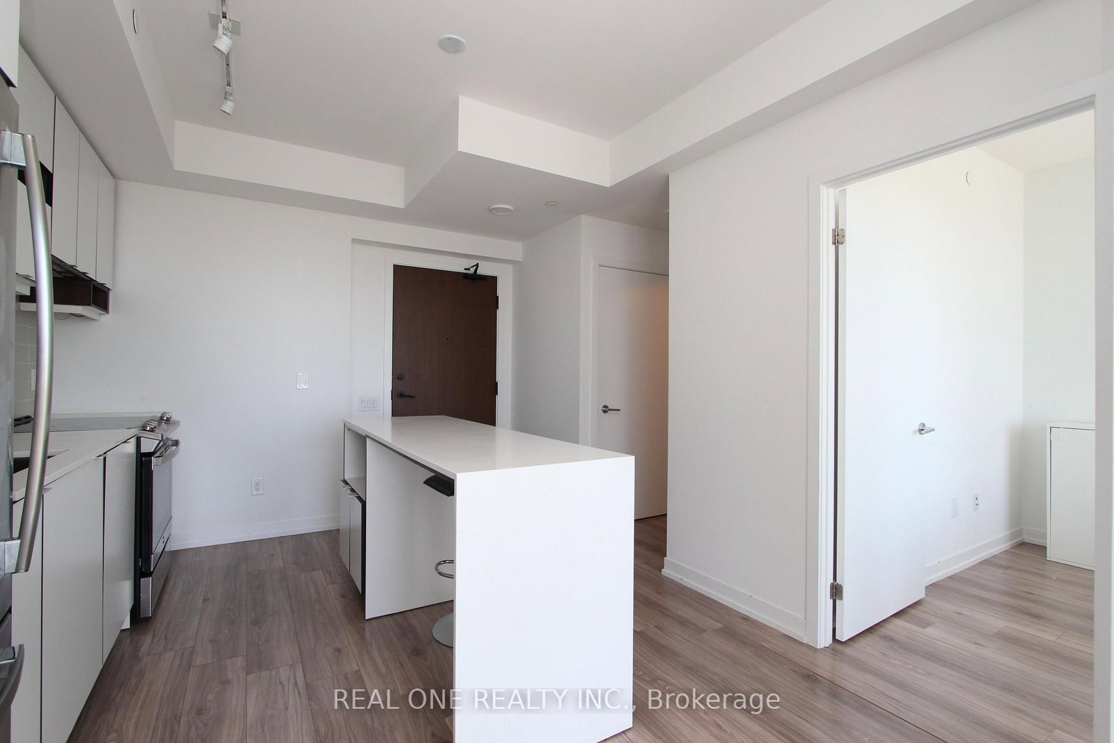 4065 Confederation Parkway, Unit 3809 - Photo 5