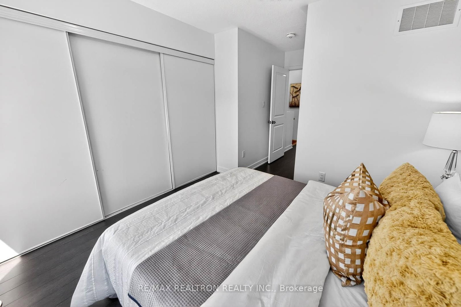 110 Stanley Greene Boulevard, Unit 3 - Photo 37