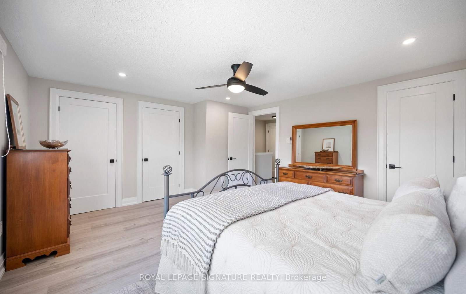5536 Montevideo Road, Unit 51 - Photo 16
