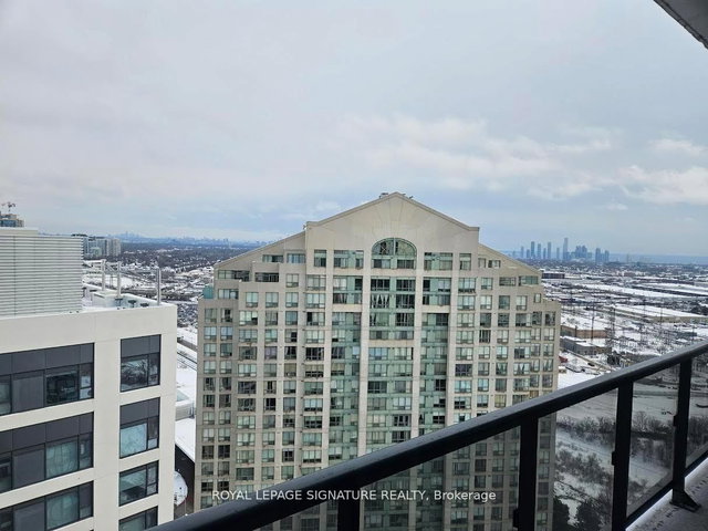 2307 - 30 Samuel Wood Way