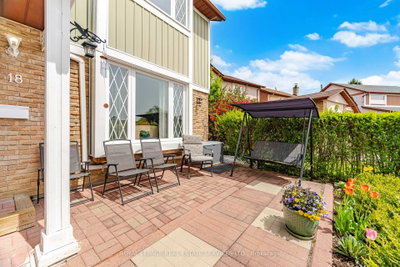 18 Wolverton Crescent • Brampton, ON photo 4