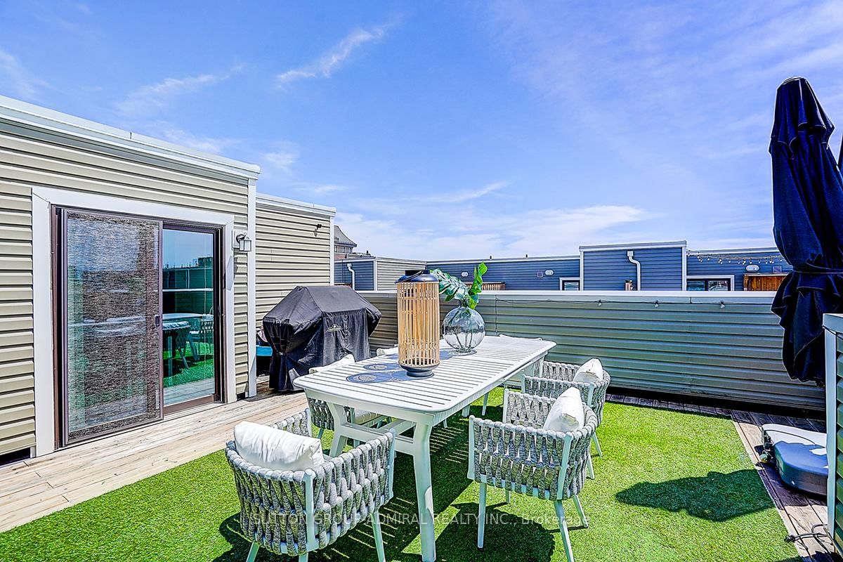 85 Eastwood Park Toronto,ON M8W 1N6 — Photo 30